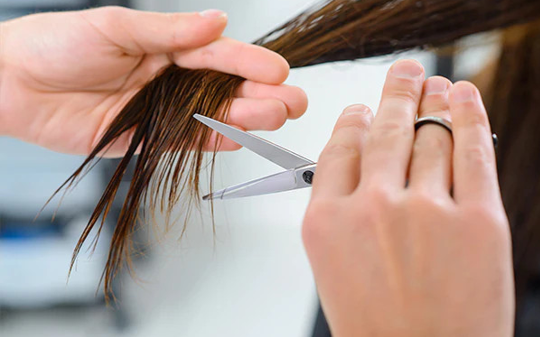 Why Regular Trims Are a Must for Healthy Hair in Summer